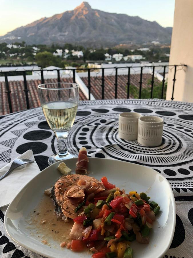 Aloha Gardens Near Puerto Banus With Breathtaking Mountain View Appartement *